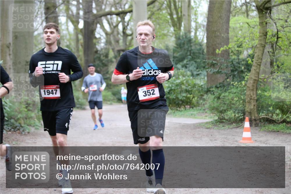 13.04.2025 - Hammer Lauf Jannik Wohlers http://msf.ph/oto/7642007 13.04.2025 12:03:04 Laufen 1947, 257, 352 meine-sportfotos.de