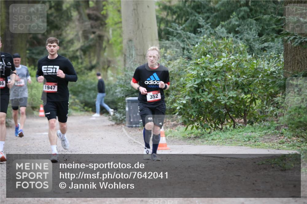 13.04.2025 - Hammer Lauf Jannik Wohlers http://msf.ph/oto/7642041 13.04.2025 12:02:59 Laufen 46, 560, 7, 1947, 352 meine-sportfotos.de
