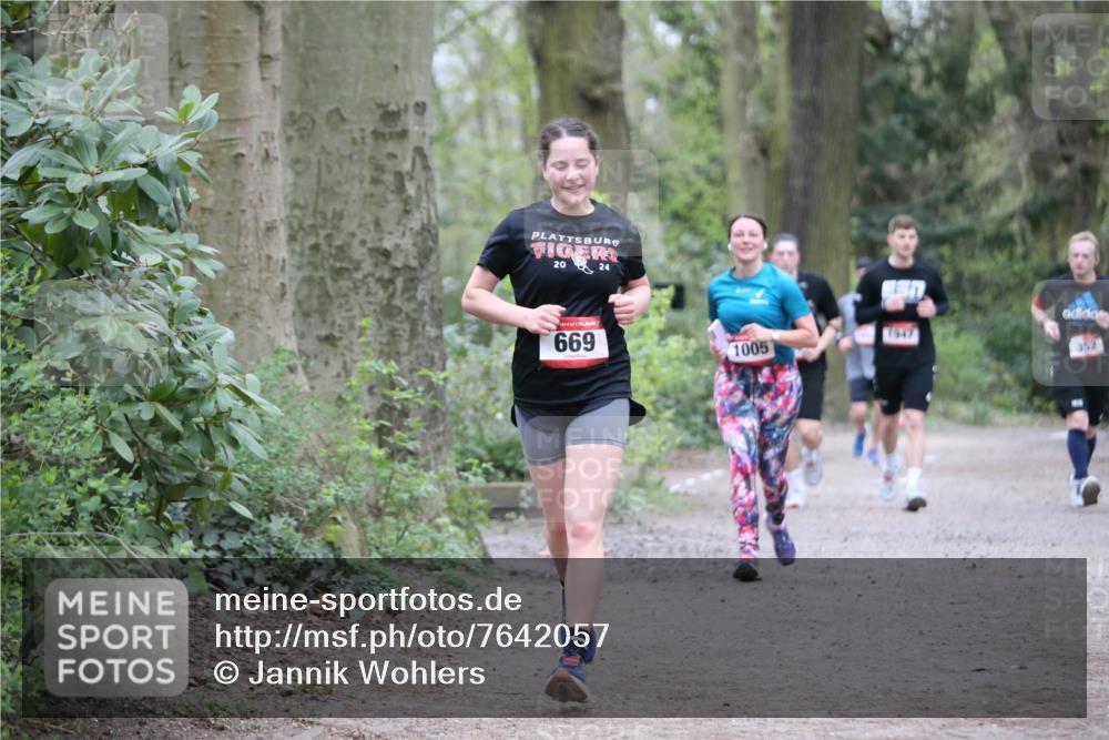 13.04.2025 - Hammer Lauf Jannik Wohlers http://msf.ph/oto/7642057 13.04.2025 12:02:56 Laufen 20, 24, 669, 1005, 820, 647, 152 meine-sportfotos.de