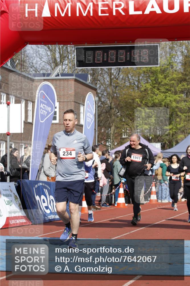 13.04.2025 - Hammer Lauf A. Gomolzig http://msf.ph/oto/7642067 13.04.2025 11:03:48 Ziel 5, 119, 172, 177, 234, 271, 312, 319, 327, 442, 452, 469, 476, 479, 633, 770, 858, 1028, 1044, 1151, 1310, 1702, 1802, 1837, 1937, 1941, 1958 meine-sportfotos.de