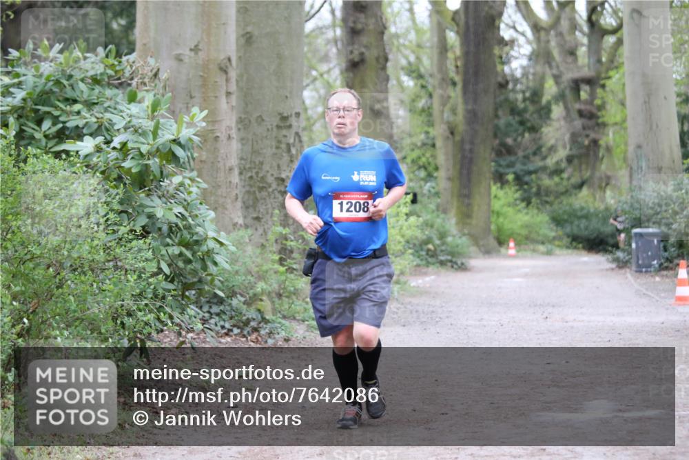 13.04.2025 - Hammer Lauf Jannik Wohlers http://msf.ph/oto/7642086 13.04.2025 12:02:36 Laufen 21, 07, 2013, 15, 1208 meine-sportfotos.de
