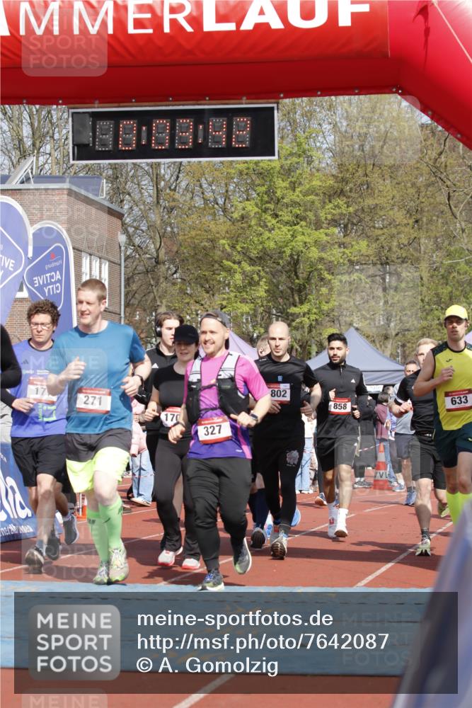 13.04.2025 - Hammer Lauf A. Gomolzig http://msf.ph/oto/7642087 13.04.2025 11:03:41 Ziel 20, 21, 119, 172, 173, 177, 271, 319, 327, 426, 442, 452, 454, 476, 479, 566, 633, 737, 858, 916, 1151, 1702, 1802, 1891, 1937, 1950, 1958 meine-sportfotos.de