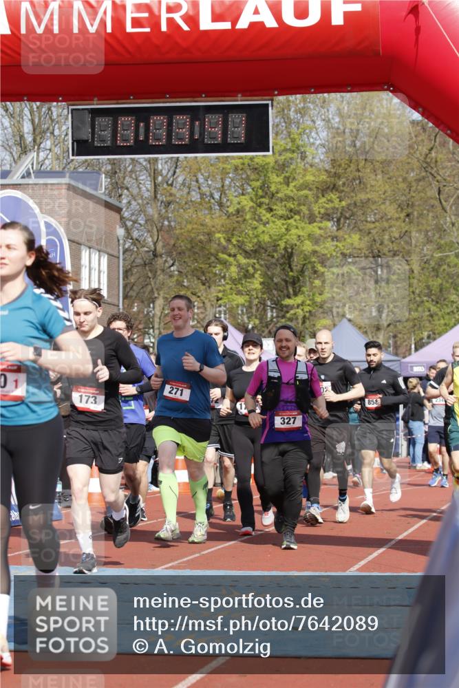 13.04.2025 - Hammer Lauf A. Gomolzig http://msf.ph/oto/7642089 13.04.2025 11:03:40 Ziel 20, 21, 160, 172, 173, 177, 244, 271, 327, 426, 442, 452, 454, 476, 479, 566, 633, 737, 762, 858, 916, 1151, 1208, 1702, 1802, 1891, 1937, 1950, 1958 meine-sportfotos.de