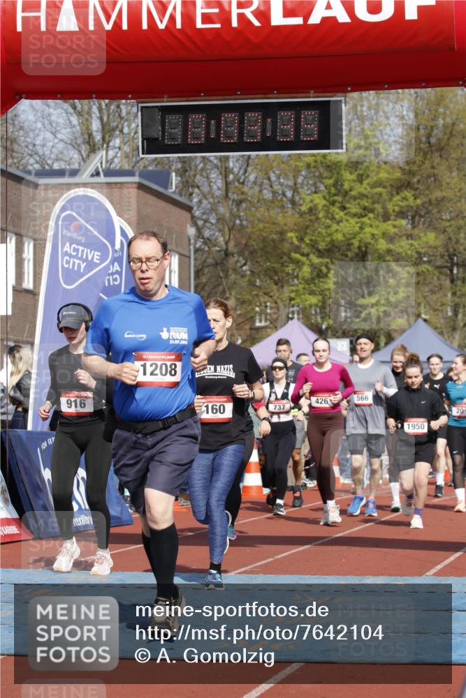 13.04.2025 - Hammer Lauf A. Gomolzig http://msf.ph/oto/7642104 13.04.2025 11:03:34 Ziel 13, 16, 20, 21, 160, 167, 191, 244, 340, 426, 454, 456, 474, 548, 566, 737, 762, 818, 916, 1103, 1208, 1768, 1891, 1939, 1945, 1950 meine-sportfotos.de