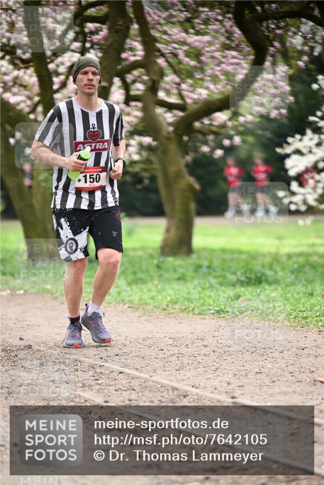 13.04.2025 - Hammer Lauf Dr. Thomas Lammeyer http://msf.ph/oto/7642105 13.04.2025 10:11:08 Laufen 150 meine-sportfotos.de