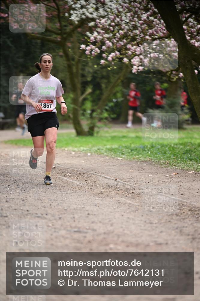 13.04.2025 - Hammer Lauf Dr. Thomas Lammeyer http://msf.ph/oto/7642131 13.04.2025 10:11:13 Laufen 15, 1857 meine-sportfotos.de