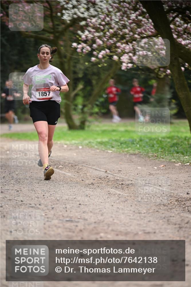 13.04.2025 - Hammer Lauf Dr. Thomas Lammeyer http://msf.ph/oto/7642138 13.04.2025 10:11:13 Laufen 1857 meine-sportfotos.de
