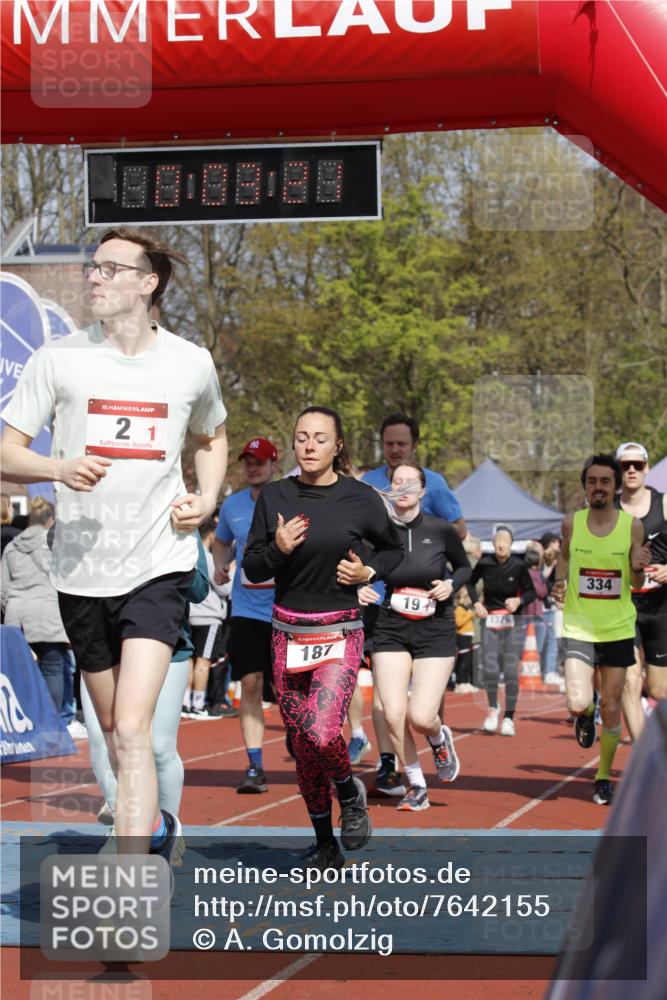 13.04.2025 - Hammer Lauf A. Gomolzig http://msf.ph/oto/7642155 13.04.2025 11:03:20 Ziel 2, 4, 8, 17, 19, 187, 231, 251, 252, 287, 320, 334, 378, 459, 481, 482, 484, 502, 506, 552, 571, 572, 614, 662, 736, 1125, 1331, 1344, 1376, 1772, 1810, 1926, 1948 meine-sportfotos.de