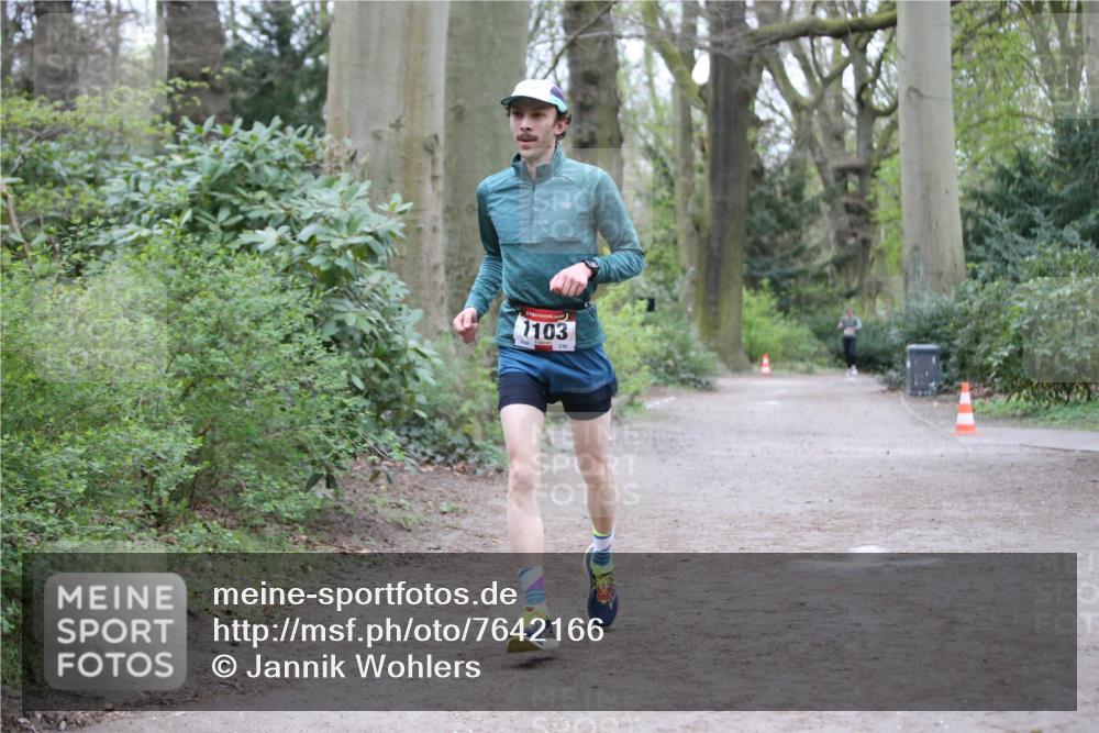 13.04.2025 - Hammer Lauf Jannik Wohlers http://msf.ph/oto/7642166 13.04.2025 12:02:08 Laufen 1103 meine-sportfotos.de