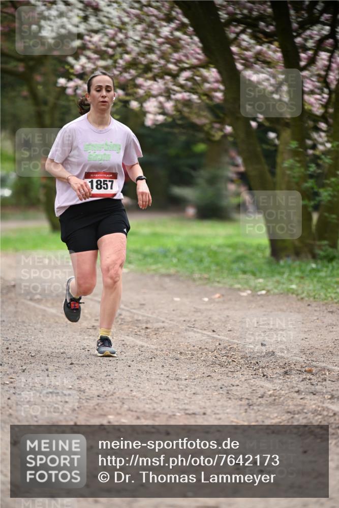 13.04.2025 - Hammer Lauf Dr. Thomas Lammeyer http://msf.ph/oto/7642173 13.04.2025 10:11:14 Laufen 15, 1857 meine-sportfotos.de