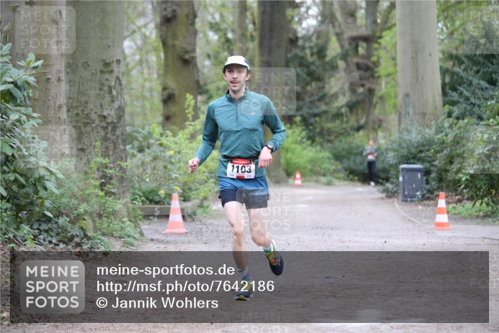 13.04.2025 - Hammer Lauf Jannik Wohlers http://msf.ph/oto/7642186 13.04.2025 12:02:06 Laufen 1103, 238 meine-sportfotos.de