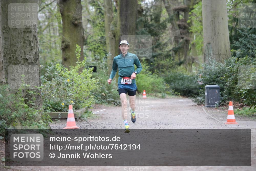 13.04.2025 - Hammer Lauf Jannik Wohlers http://msf.ph/oto/7642194 13.04.2025 12:02:04 Laufen 1103 meine-sportfotos.de