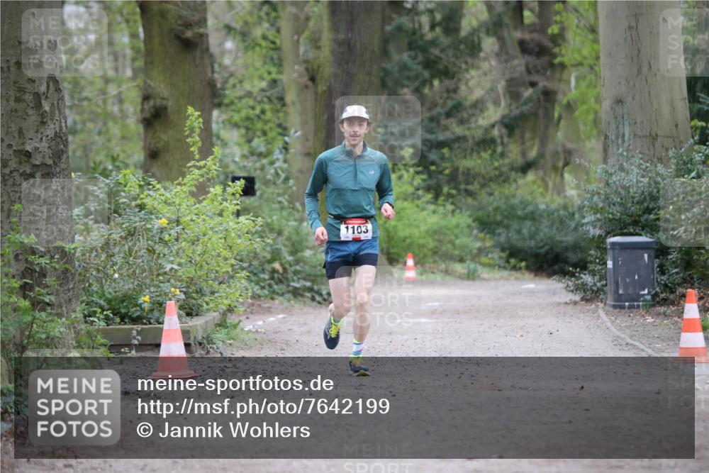 13.04.2025 - Hammer Lauf Jannik Wohlers http://msf.ph/oto/7642199 13.04.2025 12:02:04 Laufen 1103 meine-sportfotos.de