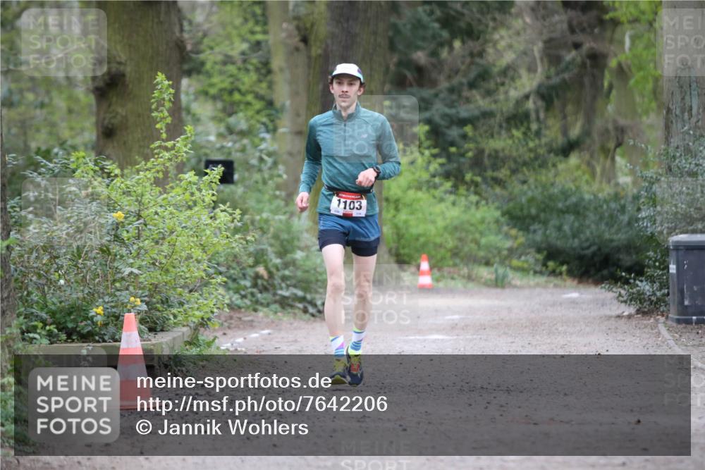 13.04.2025 - Hammer Lauf Jannik Wohlers http://msf.ph/oto/7642206 13.04.2025 12:02:03 Laufen 1103 meine-sportfotos.de