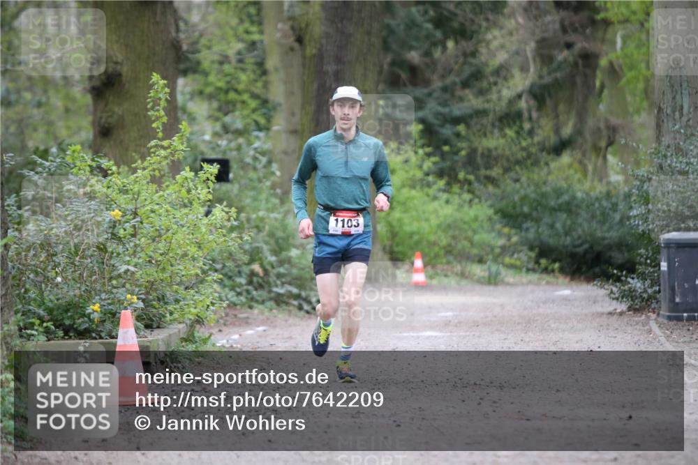 13.04.2025 - Hammer Lauf Jannik Wohlers http://msf.ph/oto/7642209 13.04.2025 12:02:03 Laufen 1103 meine-sportfotos.de