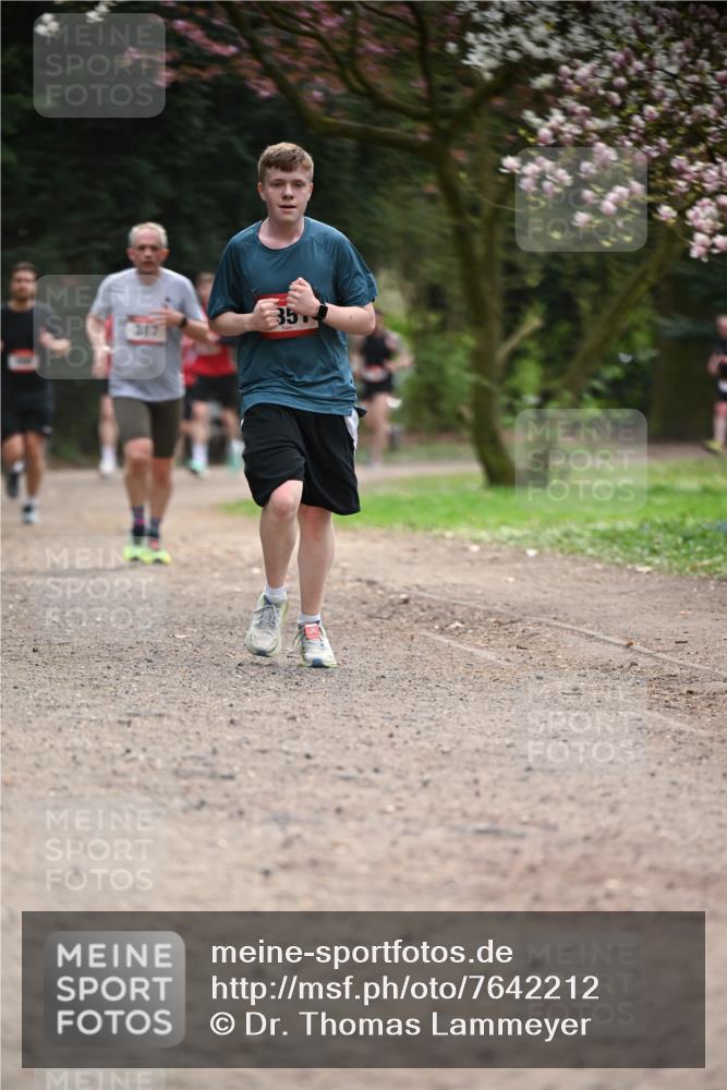 13.04.2025 - Hammer Lauf Dr. Thomas Lammeyer http://msf.ph/oto/7642212 13.04.2025 10:11:18 Laufen 217 meine-sportfotos.de