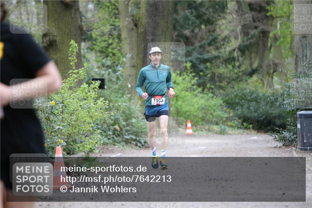 13.04.2025 - Hammer Lauf Jannik Wohlers http://msf.ph/oto/7642213 13.04.2025 12:02:02 Laufen 1103 meine-sportfotos.de