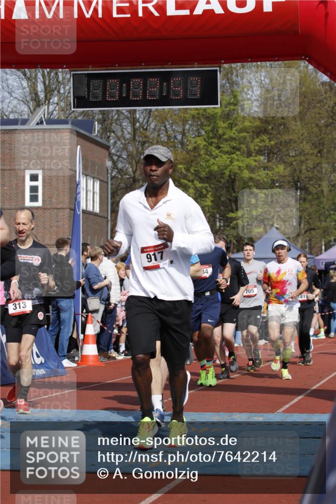 13.04.2025 - Hammer Lauf A. Gomolzig http://msf.ph/oto/7642214 13.04.2025 11:02:56 Ziel 11, 103, 178, 218, 232, 273, 313, 384, 414, 432, 444, 514, 617, 693, 704, 705, 917, 923, 929, 1002, 1267, 1341, 1819, 1899, 1900, 1921, 1930, 1946, 1947, 1951, 1954 meine-sportfotos.de
