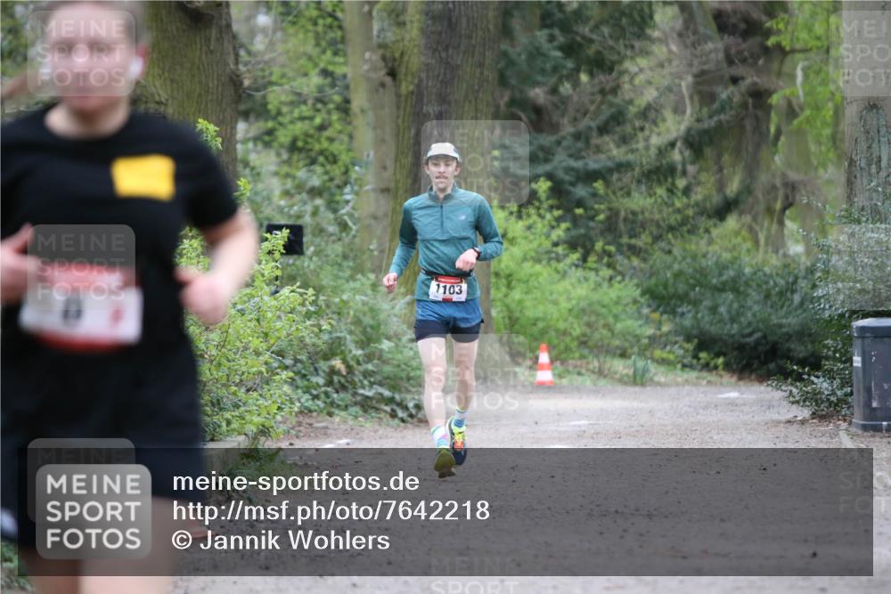 13.04.2025 - Hammer Lauf Jannik Wohlers http://msf.ph/oto/7642218 13.04.2025 12:02:01 Laufen 1103 meine-sportfotos.de