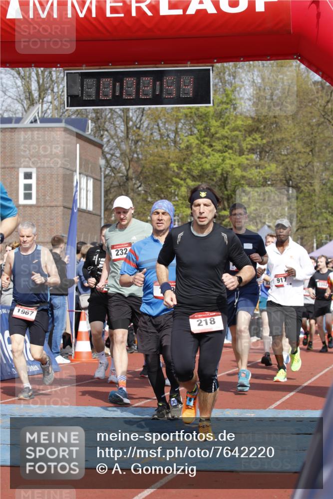 13.04.2025 - Hammer Lauf A. Gomolzig http://msf.ph/oto/7642220 13.04.2025 11:02:53 Ziel 1, 6, 11, 15, 103, 178, 218, 232, 273, 313, 322, 384, 414, 432, 468, 514, 654, 693, 704, 705, 874, 917, 923, 929, 1002, 1341, 1819, 1896, 1899, 1900, 1930, 1946, 1947, 1951, 1954 meine-sportfotos.de