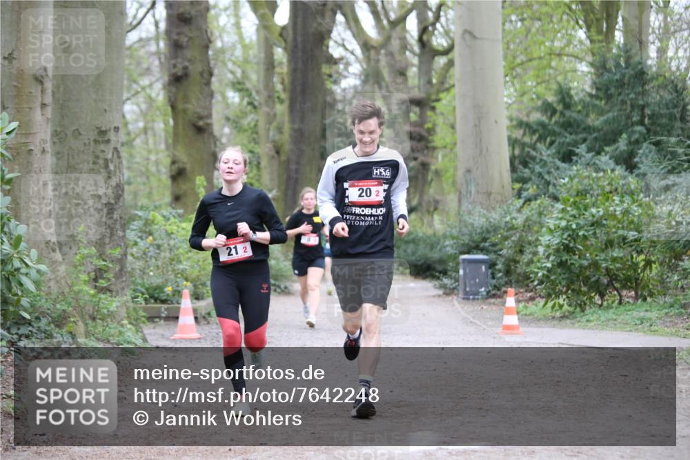 13.04.2025 - Hammer Lauf Jannik Wohlers http://msf.ph/oto/7642248 13.04.2025 12:01:57 Laufen 21, 2, 20, 2 meine-sportfotos.de