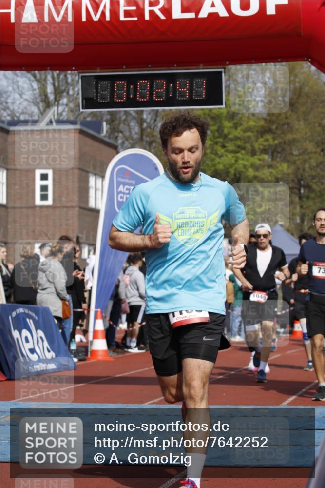 13.04.2025 - Hammer Lauf A. Gomolzig http://msf.ph/oto/7642252 13.04.2025 11:02:40 Ziel 9, 18, 161, 170, 188, 221, 532, 579, 609, 628, 670, 730, 945, 950, 980, 986, 1049, 1139, 1184, 1258, 1371, 1784, 1898, 1940, 1953, 1989 meine-sportfotos.de