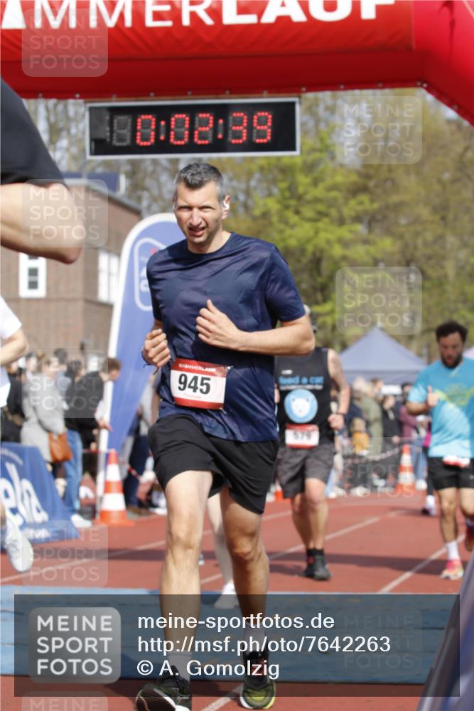 13.04.2025 - Hammer Lauf A. Gomolzig http://msf.ph/oto/7642263 13.04.2025 11:02:38 Ziel 9, 18, 170, 188, 221, 532, 579, 588, 609, 628, 670, 730, 945, 1049, 1139, 1184, 1371, 1898, 1940, 1989 meine-sportfotos.de