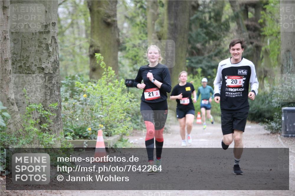 13.04.2025 - Hammer Lauf Jannik Wohlers http://msf.ph/oto/7642264 13.04.2025 12:01:55 Laufen 21, 2, 202 meine-sportfotos.de