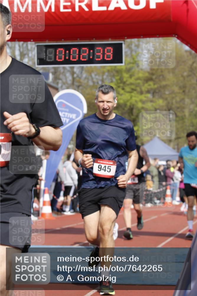 13.04.2025 - Hammer Lauf A. Gomolzig http://msf.ph/oto/7642265 13.04.2025 11:02:38 Ziel 9, 18, 170, 188, 221, 532, 579, 588, 609, 628, 670, 730, 945, 1049, 1139, 1184, 1371, 1898, 1940, 1989 meine-sportfotos.de