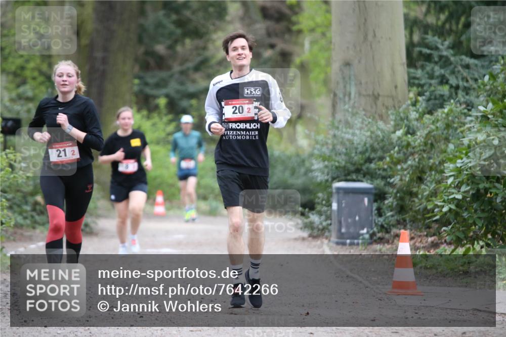 13.04.2025 - Hammer Lauf Jannik Wohlers http://msf.ph/oto/7642266 13.04.2025 12:01:54 Laufen 212, 15, 20, 2 meine-sportfotos.de