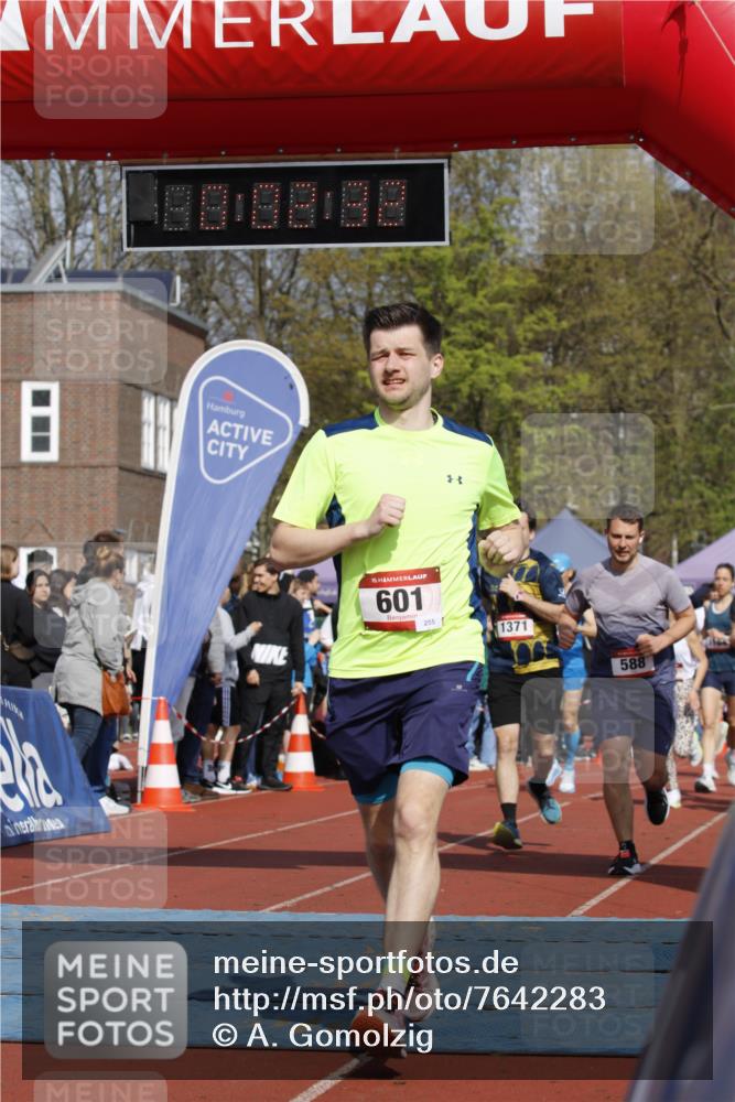 13.04.2025 - Hammer Lauf A. Gomolzig http://msf.ph/oto/7642283 13.04.2025 11:02:32 Ziel 9, 14, 18, 112, 188, 227, 306, 543, 588, 601, 609, 628, 670, 945, 1173, 1184, 1371, 1783, 1940 meine-sportfotos.de