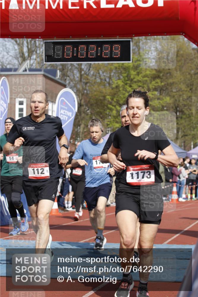 13.04.2025 - Hammer Lauf A. Gomolzig http://msf.ph/oto/7642290 13.04.2025 11:02:28 Ziel 14, 112, 227, 306, 475, 483, 543, 588, 601, 1173, 1174, 1371, 1783, 1804 meine-sportfotos.de
