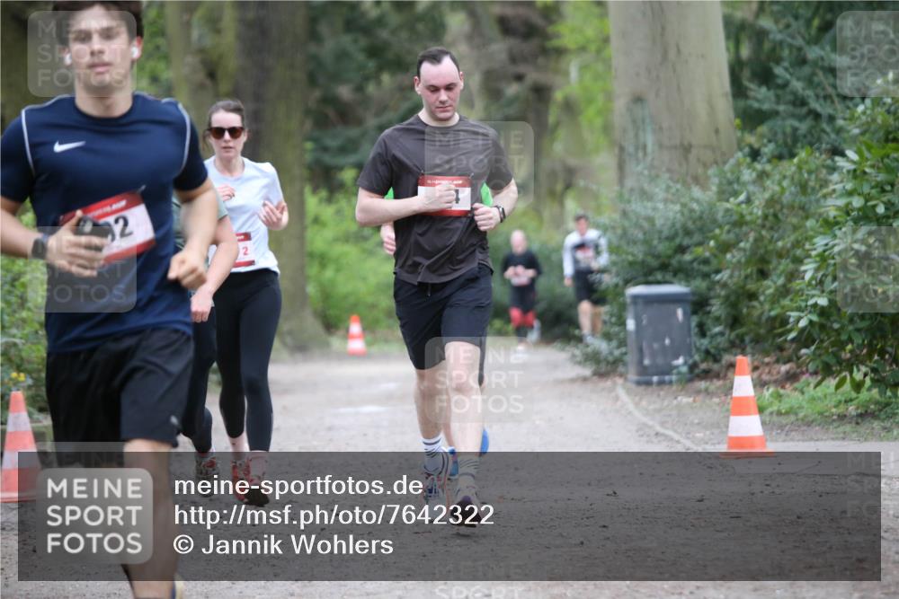 13.04.2025 - Hammer Lauf Jannik Wohlers http://msf.ph/oto/7642322 13.04.2025 12:01:42 Laufen 2, 15 meine-sportfotos.de