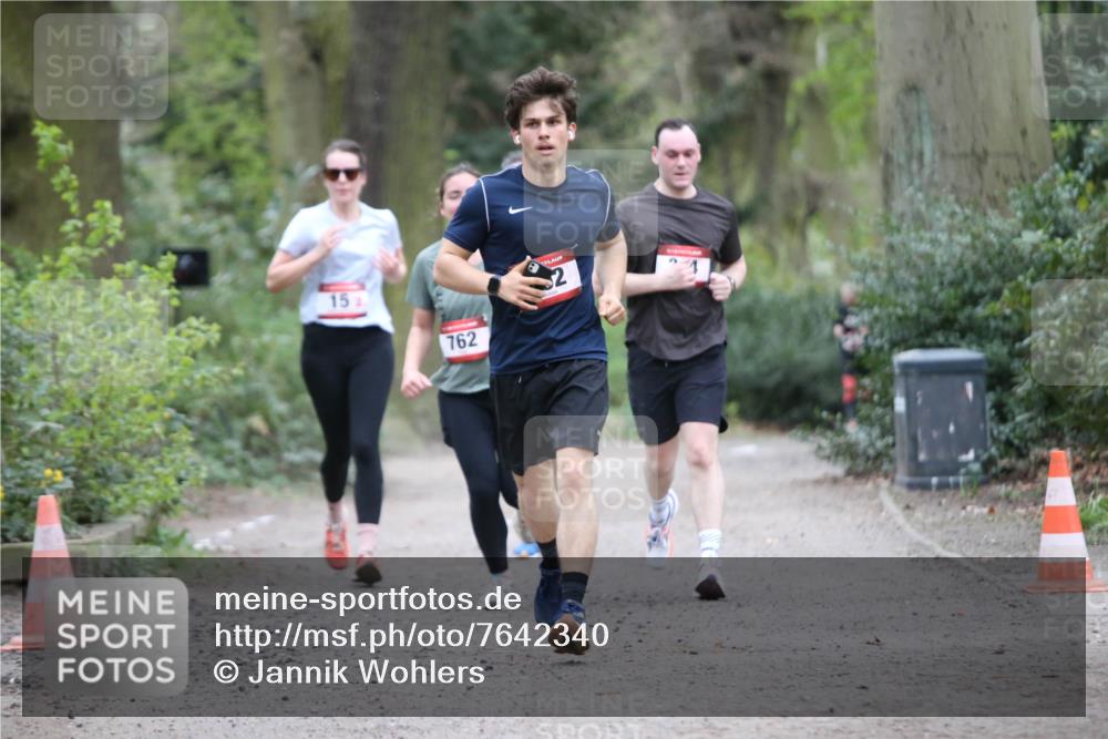 13.04.2025 - Hammer Lauf Jannik Wohlers http://msf.ph/oto/7642340 13.04.2025 12:01:40 Laufen 15, 762 meine-sportfotos.de