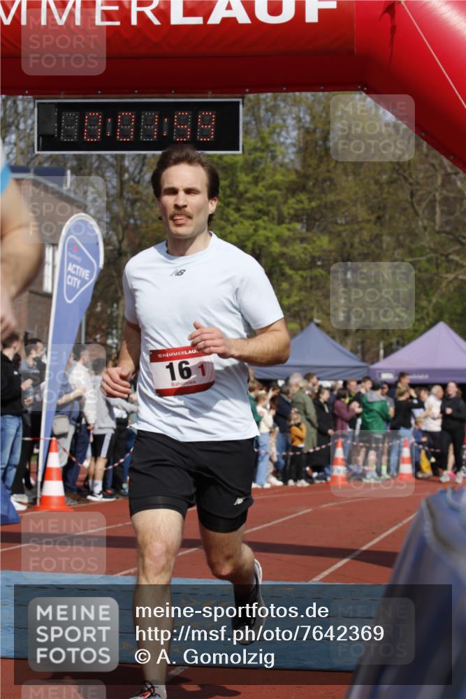 13.04.2025 - Hammer Lauf A. Gomolzig http://msf.ph/oto/7642369 13.04.2025 11:01:59 Ziel 13, 16, 17, 262, 334, 340, 481, 614, 1937, 1948 meine-sportfotos.de