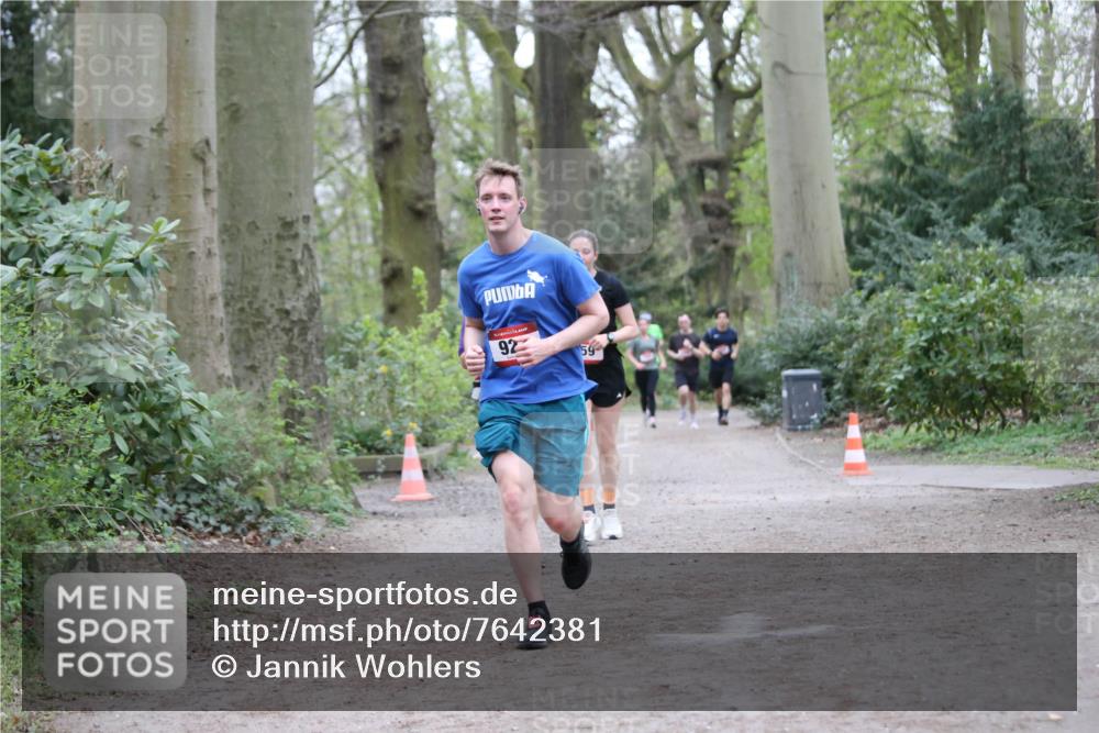 13.04.2025 - Hammer Lauf Jannik Wohlers http://msf.ph/oto/7642381 13.04.2025 12:01:34 Laufen 92, 59 meine-sportfotos.de