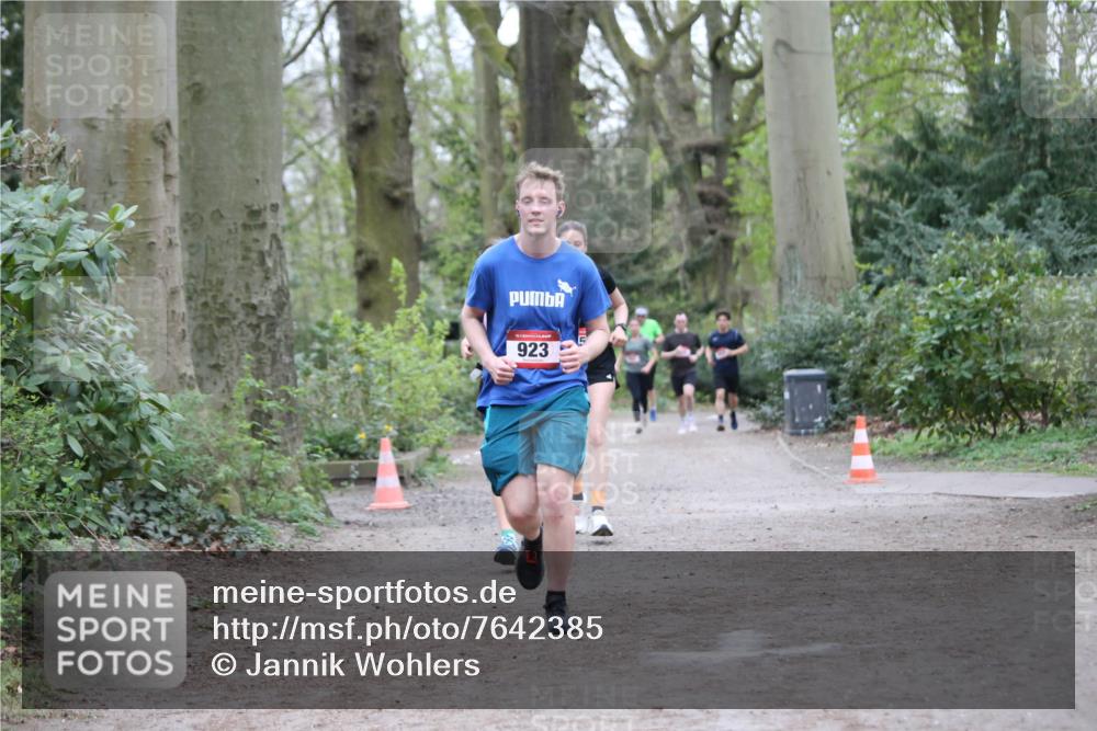 13.04.2025 - Hammer Lauf Jannik Wohlers http://msf.ph/oto/7642385 13.04.2025 12:01:33 Laufen 15, 923 meine-sportfotos.de