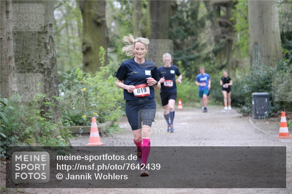 13.04.2025 - Hammer Lauf Jannik Wohlers http://msf.ph/oto/7642439 13.04.2025 12:01:22 Laufen 619, 618 meine-sportfotos.de