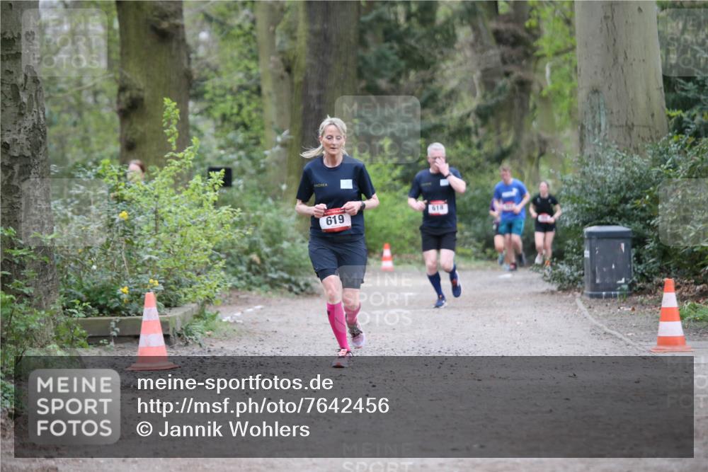 13.04.2025 - Hammer Lauf Jannik Wohlers http://msf.ph/oto/7642456 13.04.2025 12:01:19 Laufen 619, 618 meine-sportfotos.de