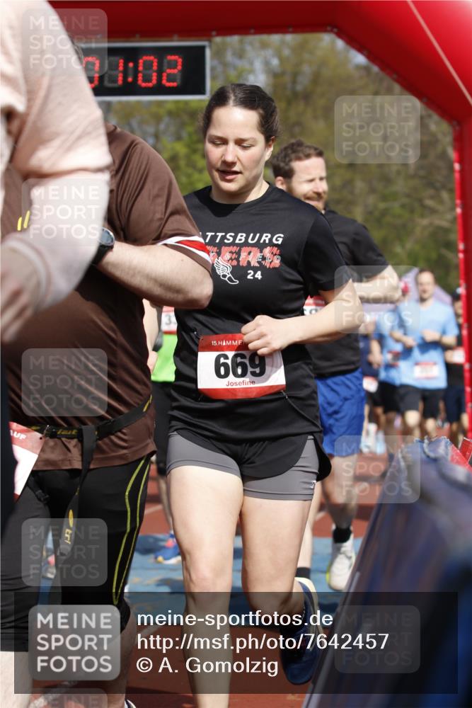 13.04.2025 - Hammer Lauf A. Gomolzig http://msf.ph/oto/7642457 13.04.2025 11:01:01 Ziel 2, 4, 5, 8, 109, 160, 167, 172, 173, 174, 234, 244, 251, 252, 287, 320, 384, 426, 432, 444, 454, 456, 474, 482, 484, 502, 552, 566, 571, 572, 615, 662, 669, 685, 705, 736, 748, 749, 762, 817, 818, 897, 916, 929, 1002, 1051, 1086, 1103, 1125, 1267, 1331, 1344, 1375, 1768, 1772, 1776, 1808, 1810, 1819, 1891, 1897, 1899, 1921, 1931, 1939, 1945, 1950, 1951, 1953 meine-sportfotos.de