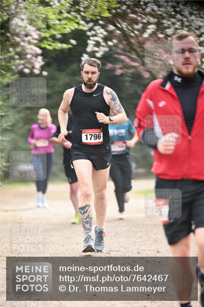 13.04.2025 - Hammer Lauf Dr. Thomas Lammeyer http://msf.ph/oto/7642467 13.04.2025 10:11:34 Laufen 1796 meine-sportfotos.de