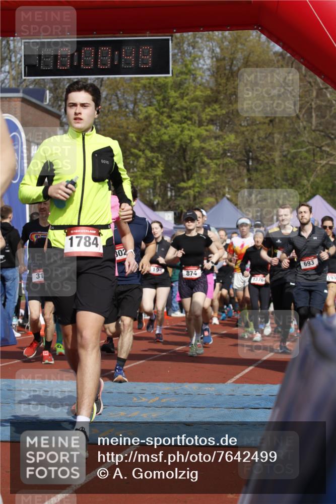 13.04.2025 - Hammer Lauf A. Gomolzig http://msf.ph/oto/7642499 13.04.2025 11:00:48 Ziel 1, 3, 6, 7, 9, 10, 14, 15, 18, 19, 103, 161, 170, 178, 188, 193, 218, 221, 232, 273, 302, 313, 322, 414, 459, 468, 514, 524, 532, 579, 599, 609, 617, 628, 654, 693, 704, 730, 738, 874, 917, 923, 945, 950, 980, 1139, 1184, 1258, 1341, 1371, 1376, 1784, 1896, 1900, 1930, 1940, 1946, 1947, 1954, 1989 meine-sportfotos.de