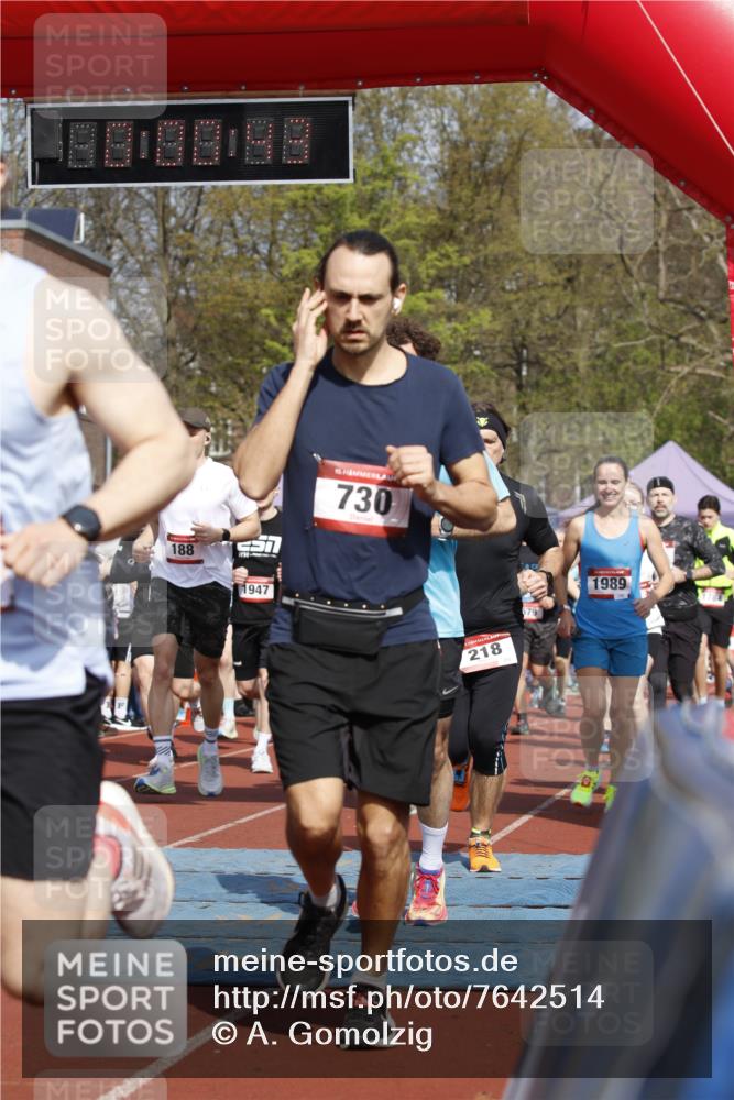 13.04.2025 - Hammer Lauf A. Gomolzig http://msf.ph/oto/7642514 13.04.2025 11:00:43 Ziel 1, 12, 14, 15, 18, 112, 170, 188, 218, 221, 227, 273, 302, 306, 322, 414, 468, 475, 483, 492, 493, 532, 579, 588, 601, 609, 628, 654, 670, 730, 945, 950, 980, 986, 995, 1044, 1049, 1139, 1173, 1174, 1184, 1258, 1303, 1371, 1727, 1783, 1784, 1804, 1835, 1896, 1940, 1946, 1947, 1965, 1989 meine-sportfotos.de