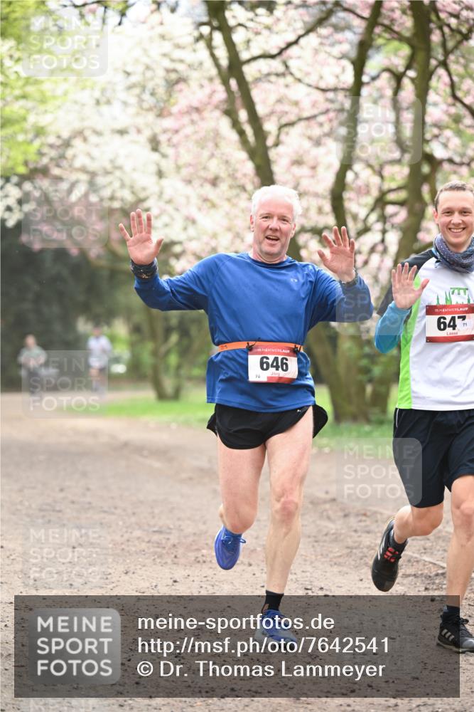 13.04.2025 - Hammer Lauf Dr. Thomas Lammeyer http://msf.ph/oto/7642541 13.04.2025 10:11:51 Laufen 15, 70, 646, 15, 647 meine-sportfotos.de