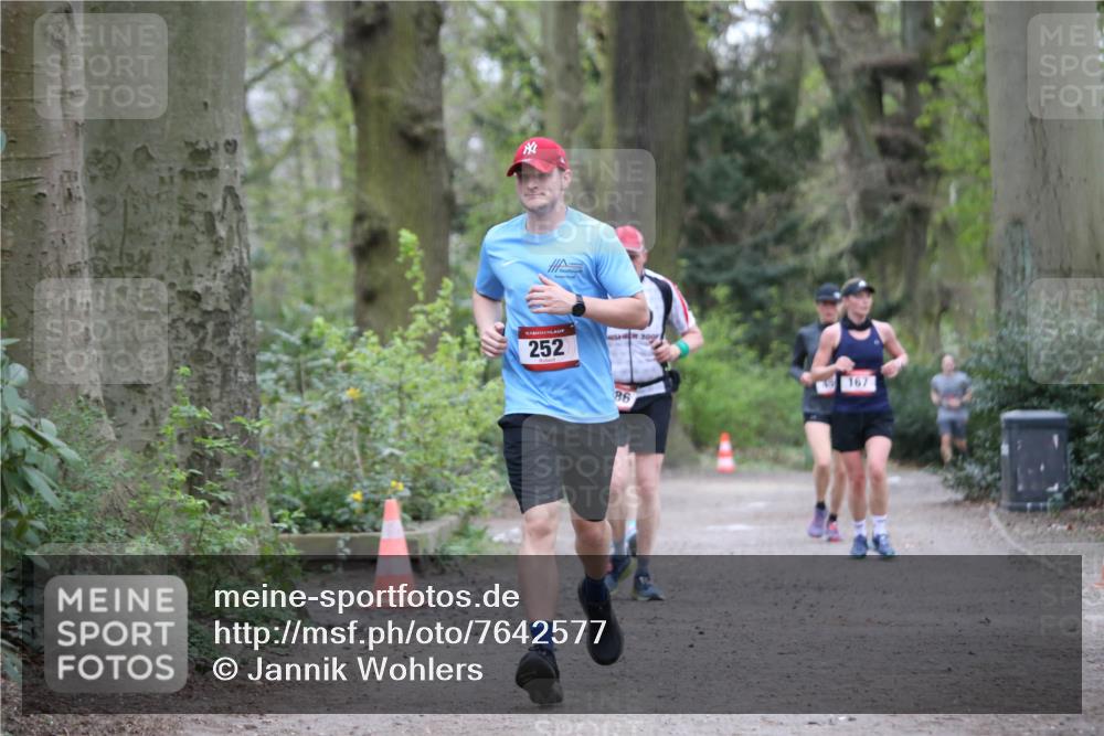 13.04.2025 - Hammer Lauf Jannik Wohlers http://msf.ph/oto/7642577 13.04.2025 12:00:51 Laufen 252, 200, 86, 167 meine-sportfotos.de