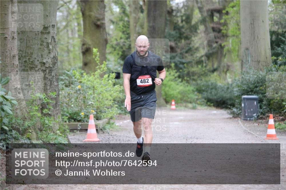 13.04.2025 - Hammer Lauf Jannik Wohlers http://msf.ph/oto/7642594 13.04.2025 11:59:57 Laufen 482 meine-sportfotos.de