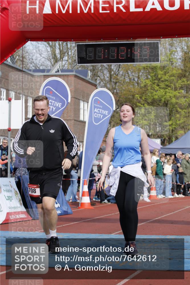 13.04.2025 - Hammer Lauf A. Gomolzig http://msf.ph/oto/7642612 13.04.2025 10:58:46 Ziel 706, 708 meine-sportfotos.de