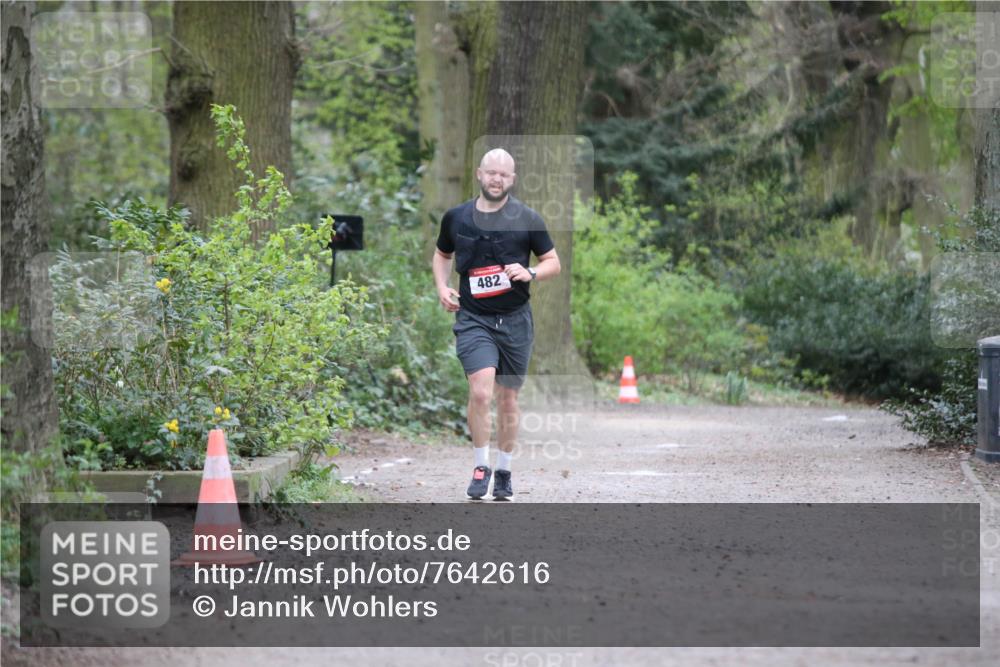 13.04.2025 - Hammer Lauf Jannik Wohlers http://msf.ph/oto/7642616 13.04.2025 11:59:53 Laufen 482 meine-sportfotos.de