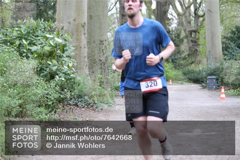 13.04.2025 - Hammer Lauf Jannik Wohlers http://msf.ph/oto/7642668 13.04.2025 11:59:14 Laufen 320 meine-sportfotos.de
