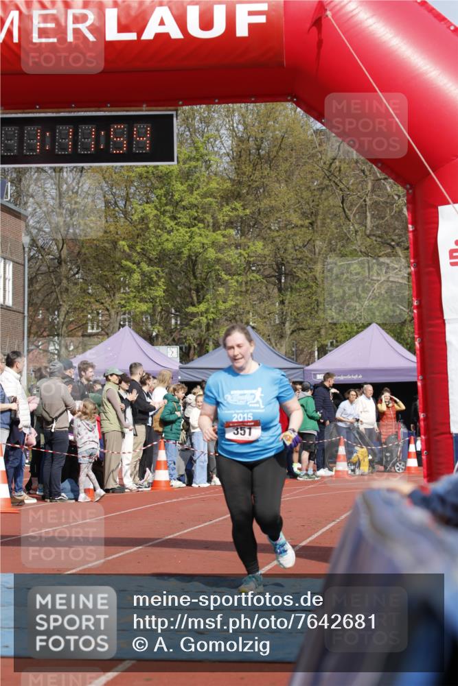 13.04.2025 - Hammer Lauf A. Gomolzig http://msf.ph/oto/7642681 13.04.2025 10:57:53 Ziel 351, 697, 1003 meine-sportfotos.de